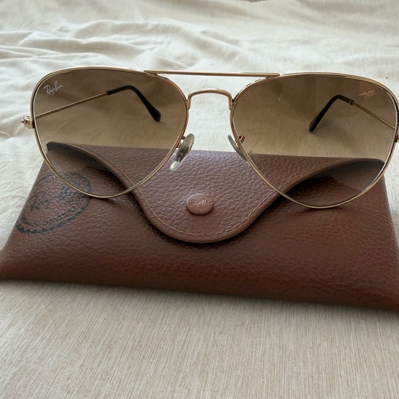 Ray-Ban Classic Gold Sunglasses with Brown Lenses - Picture 4 of 5